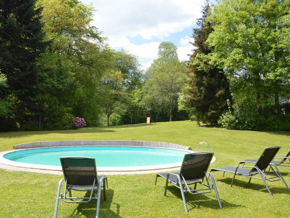 Villa photo 2