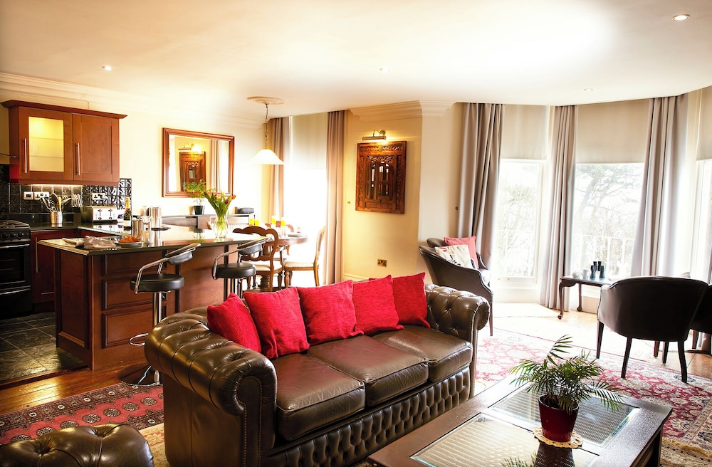 Luxury Apartment, 2 Bedrooms, Sea View
