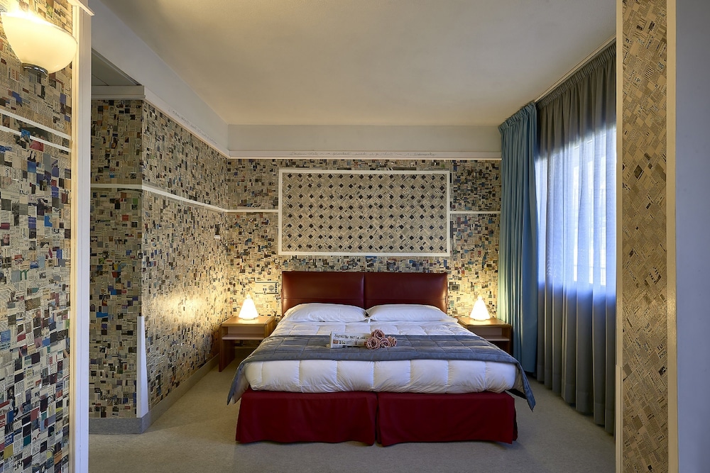 Superior Double or Twin Room - Photo 1