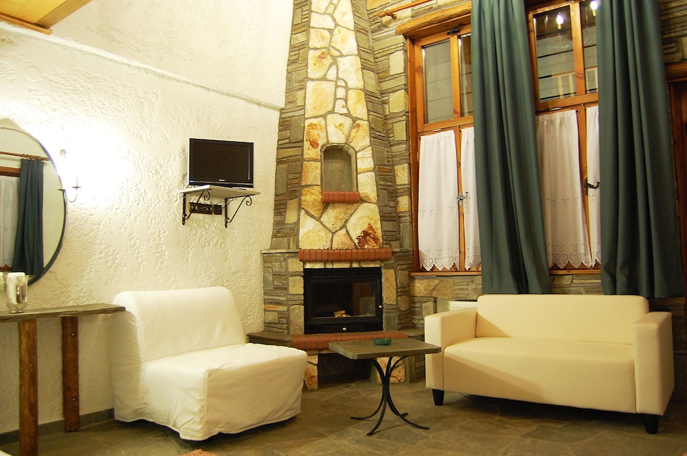 Deluxe Double Room photo 3