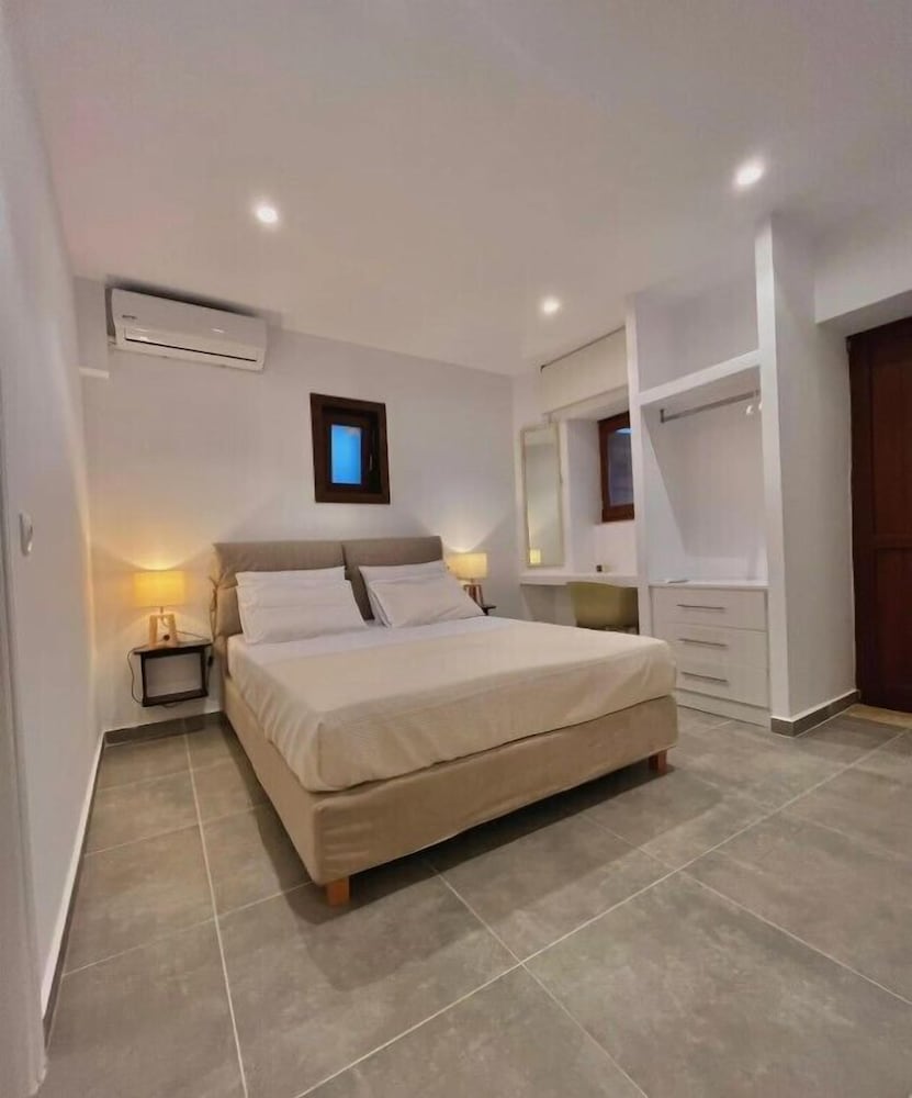 Superior Villa photo 1