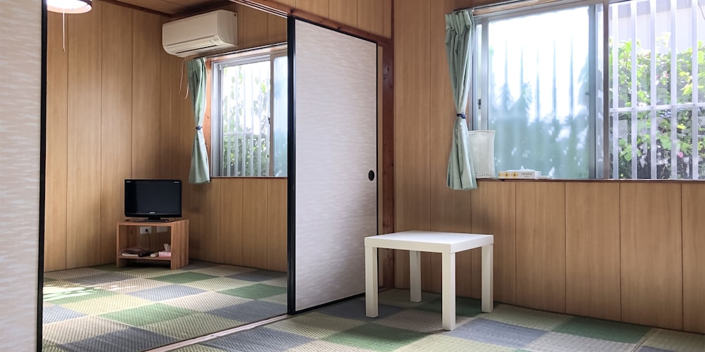 Japanese Style Room for 6 Guests, Non Smoking photo 1