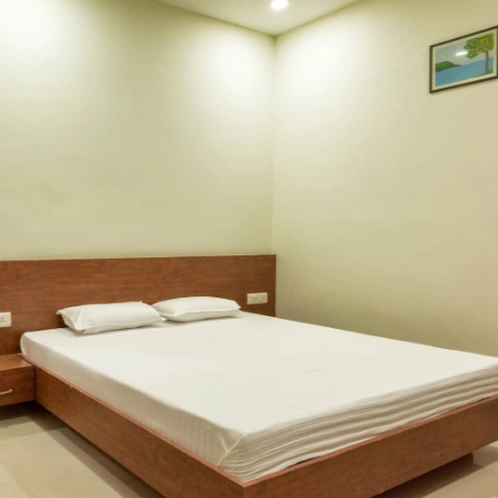 Standard Room - Photo 1