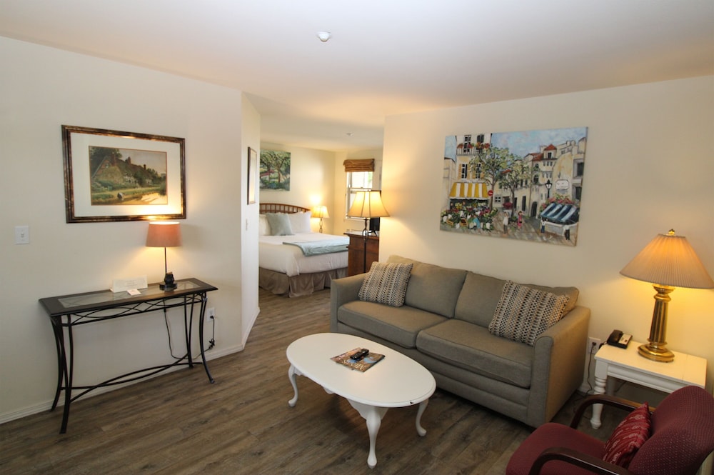 Bay View King Suite