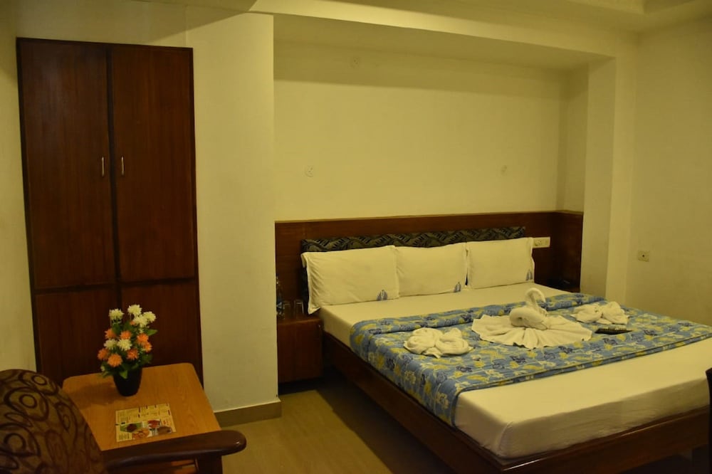 Family Room, 2 Bedrooms, City View, Annex Building