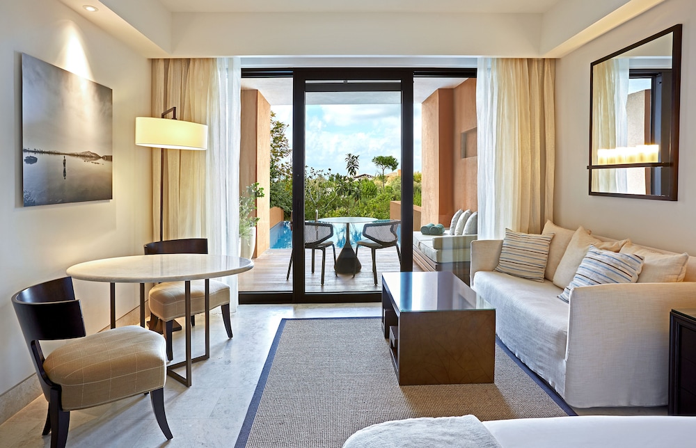 Infinity Room, 2 Twin Beds, Non Smoking, Garden View (Private Pool)