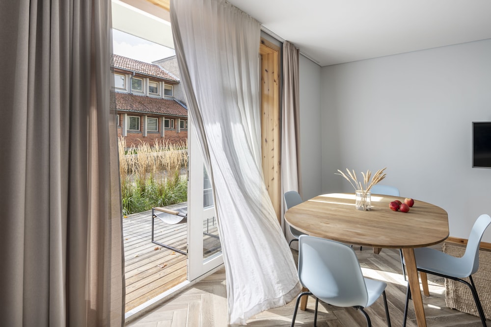 Deluxe Apartment, 1 Bedroom, Accessible photo 2