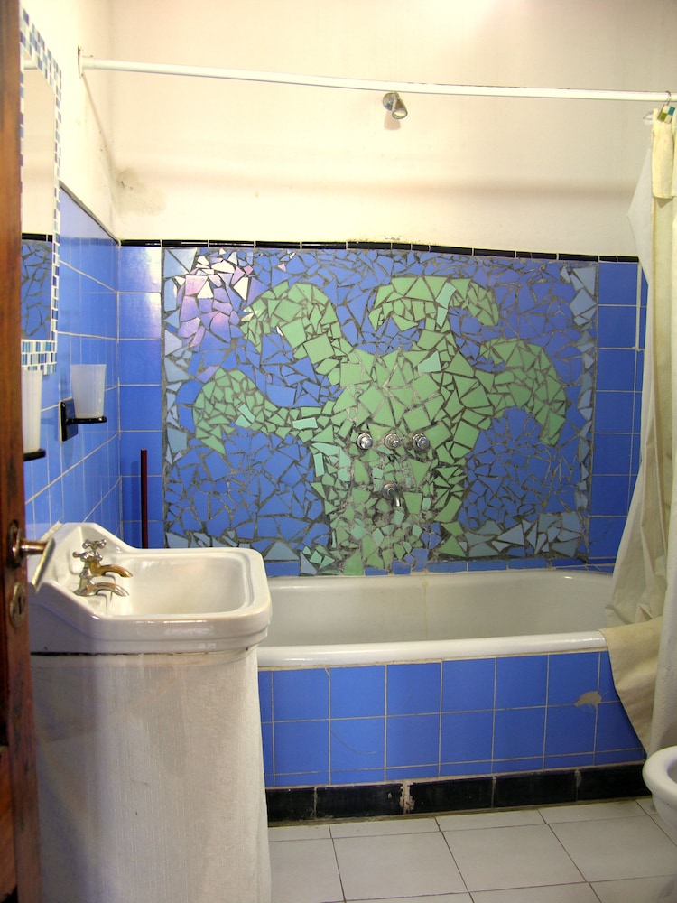 Shared Dormitory, Mixed Dorm, Private Bathroom photo 2