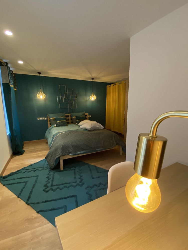 City Townhome photo 3
