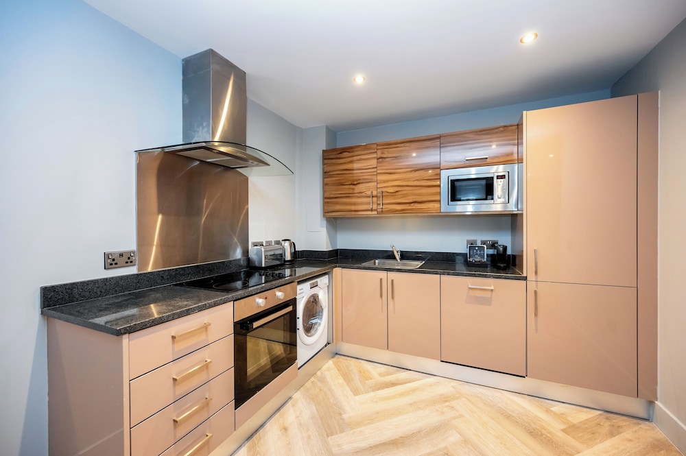 Standard Apartment, 1 Bedroom (Sleeps 4) thumbnail 6