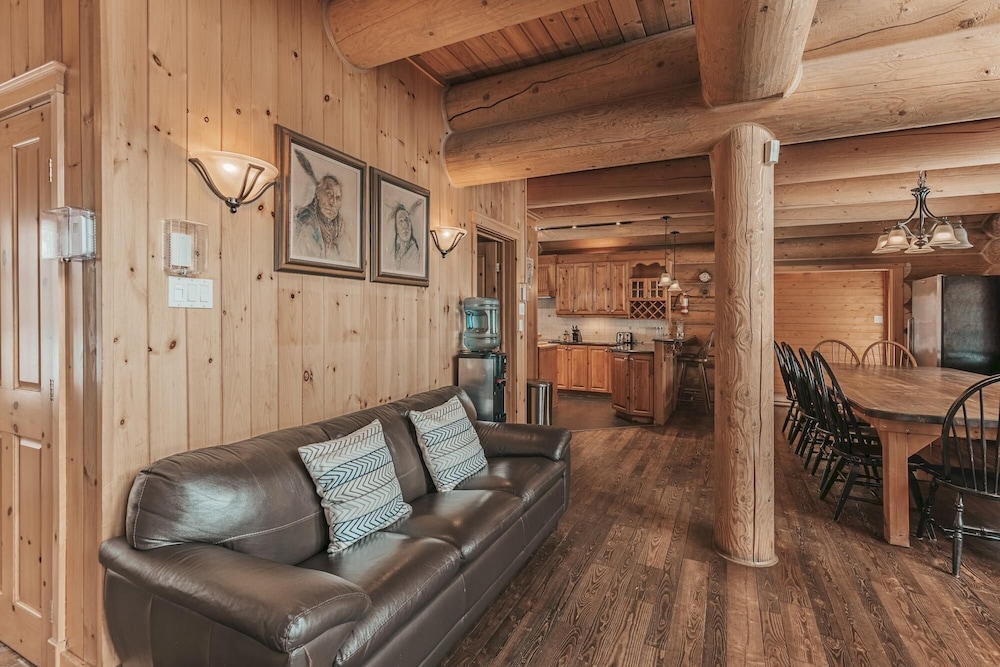 Executive Double 26 - Stunning Luxury log Home With hot tub Sauna Heated Pool, Foto 6