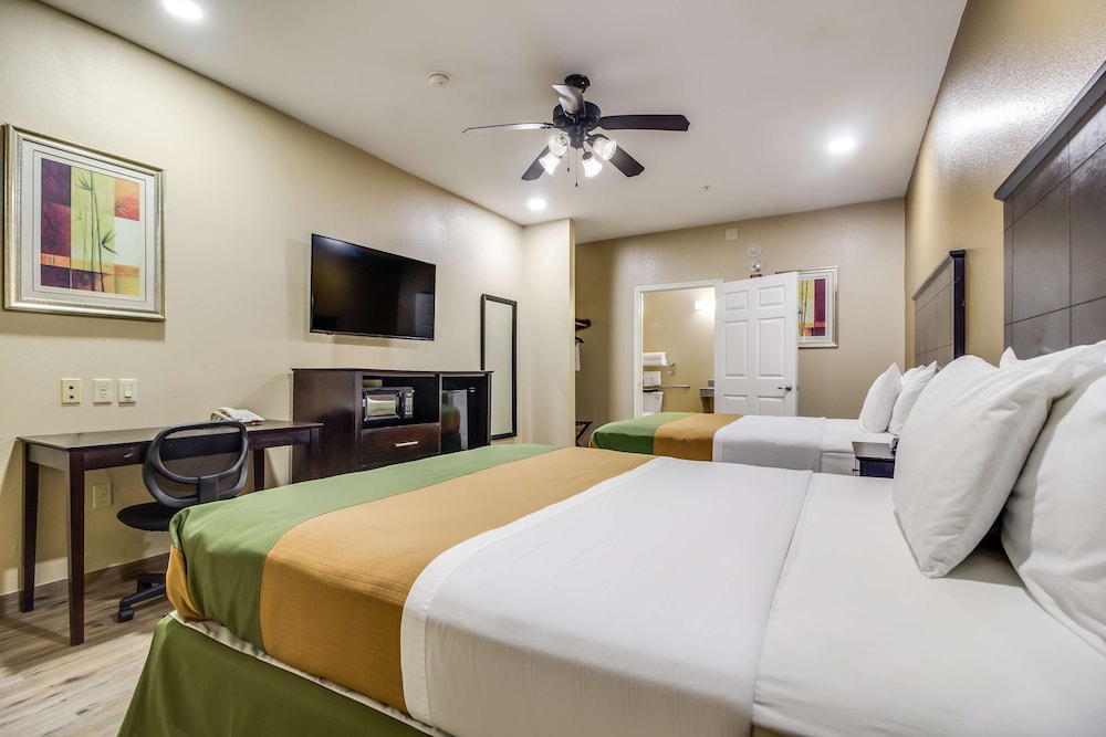 Room, 2 Queen Beds, Accessible, Non Smoking photo 3