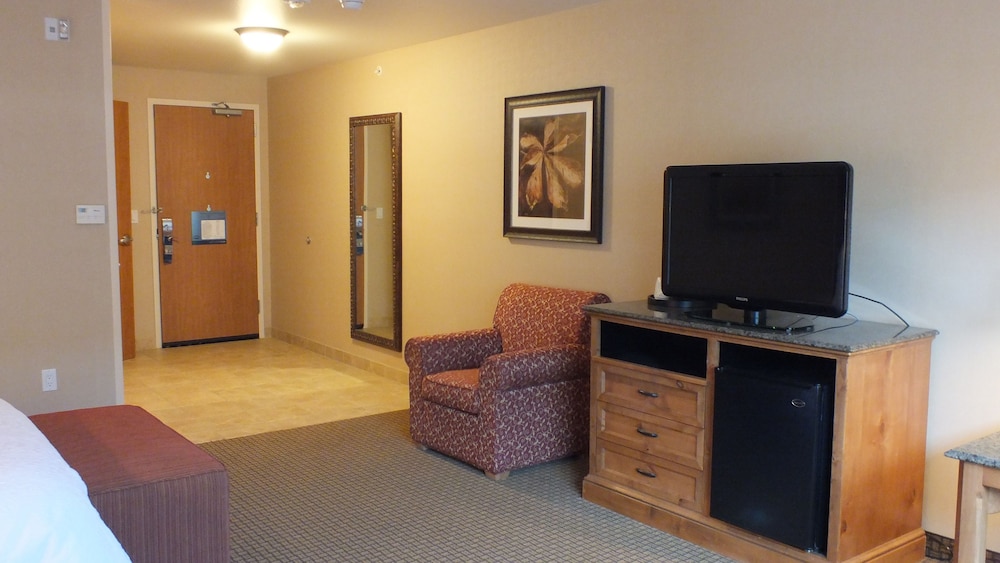 Room, 2 Queen Beds, Accessible, Non Smoking - Photo 6