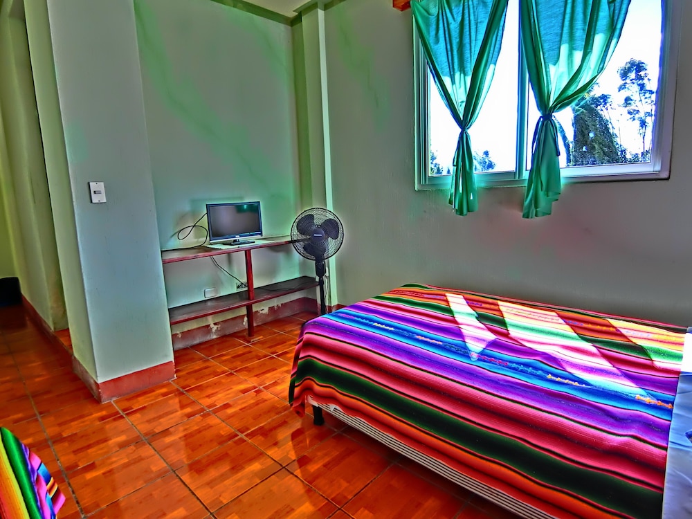 Standard Twin Room, 2 Twin Beds, Non Smoking photo 3
