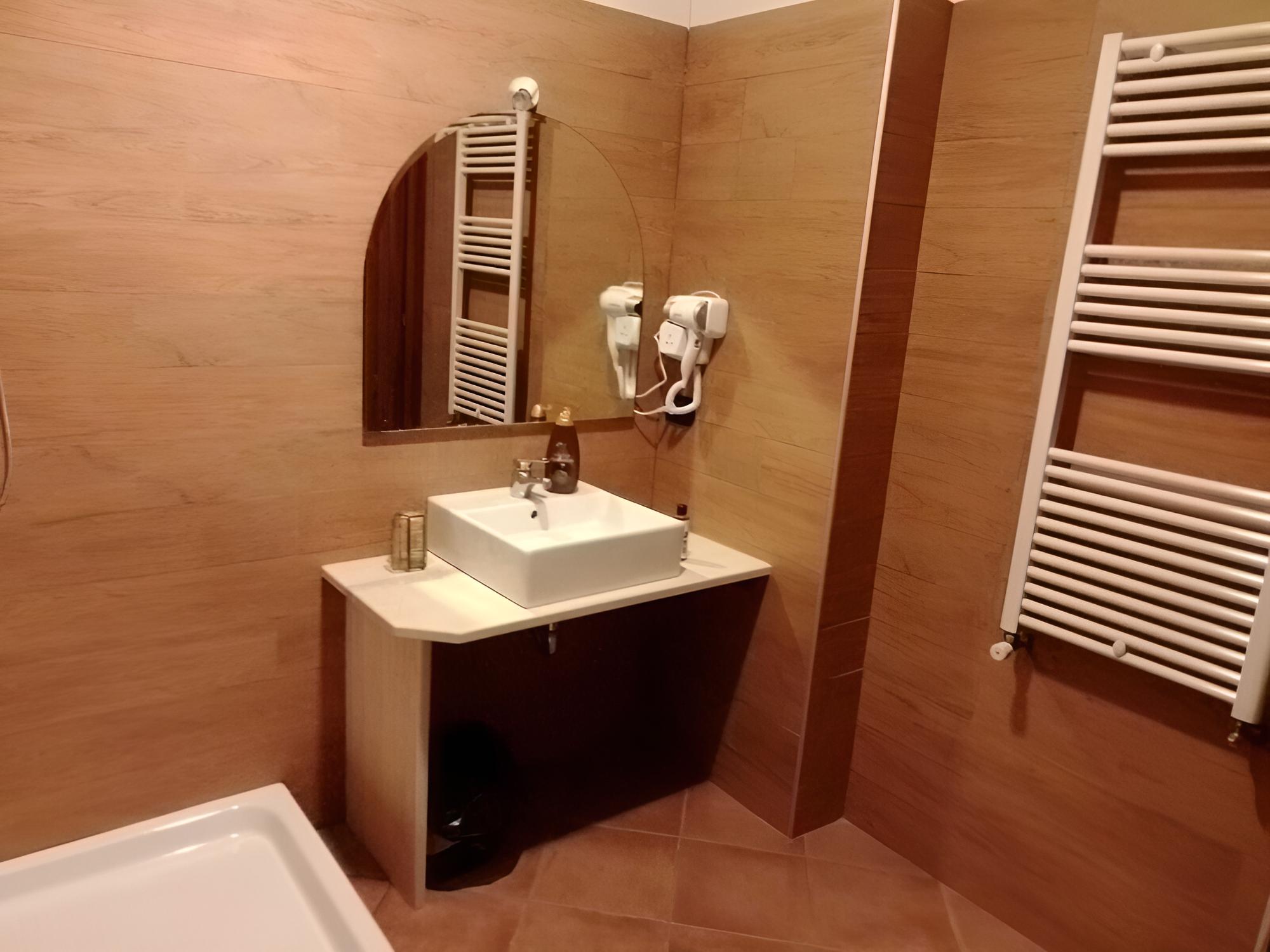 Comfort Double or Twin Room, Lake View photo 2