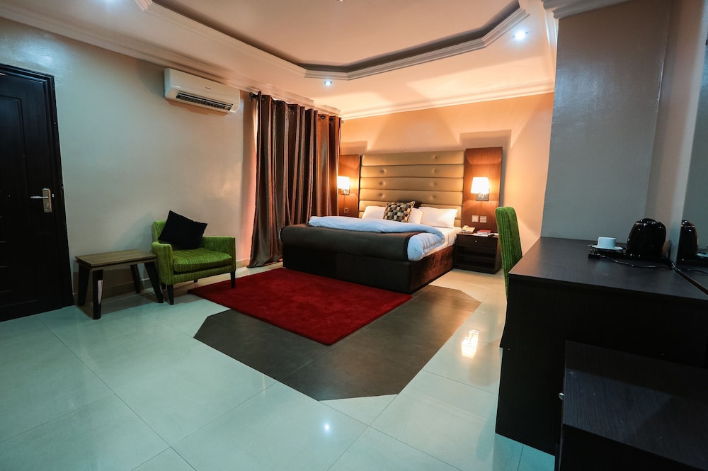 Executive Room photo 2