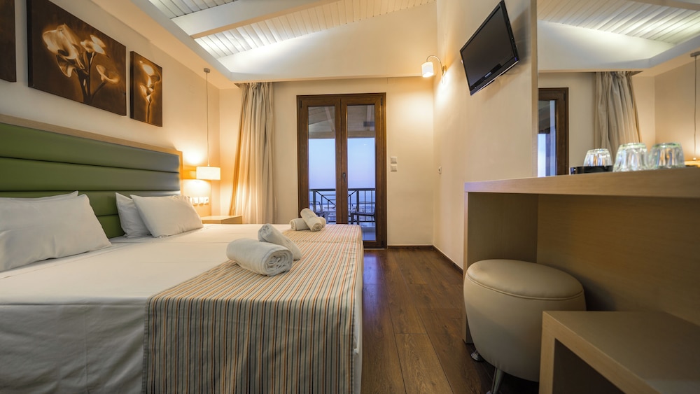 Triple Room with Panoramic Sea View