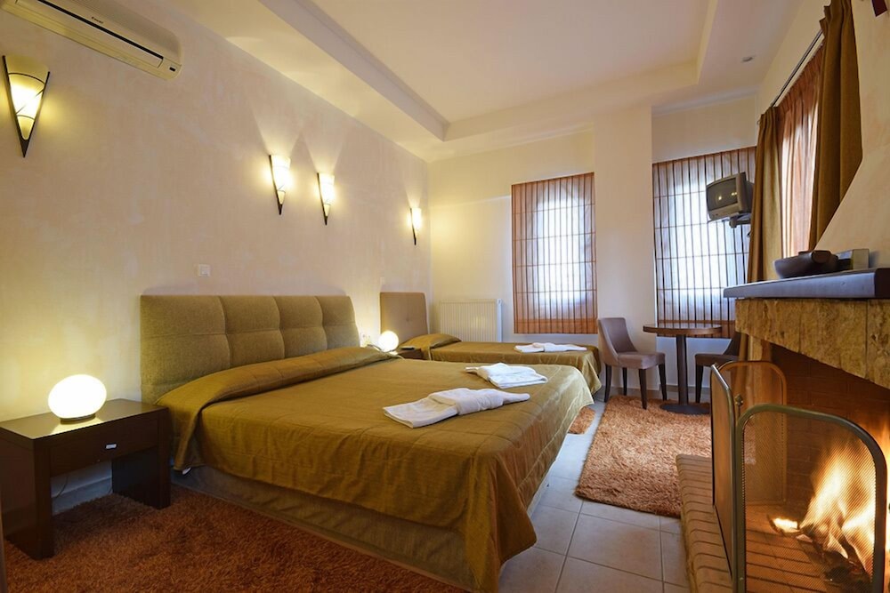 Superior Double Room, Fireplace photo 2