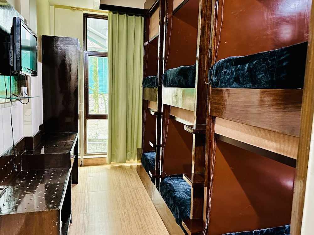 Basic Cabin