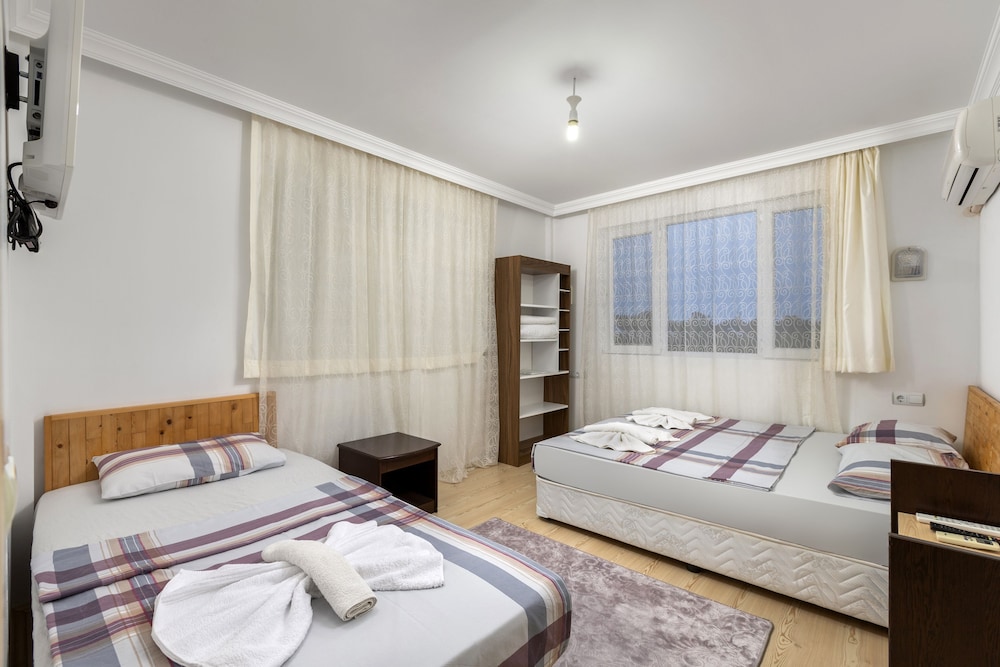 Triple Room (Açelya) photo 1