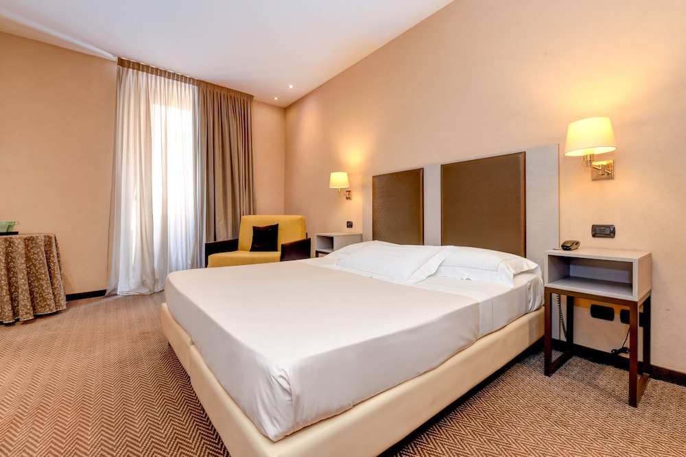 Superior Room - Photo 1