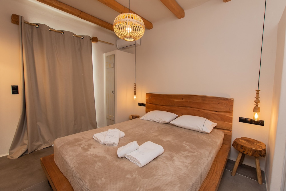 Deluxe House, 4 Bedrooms