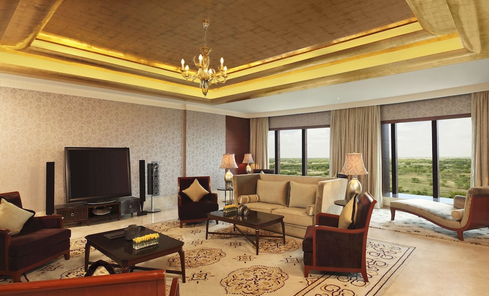 Presidential Suite photo 3