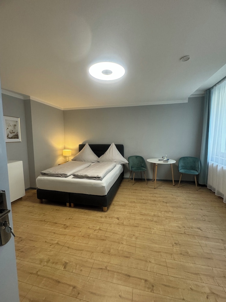 Standard Studio, 1 Bedroom, Non Smoking, Courtyard View photo 2