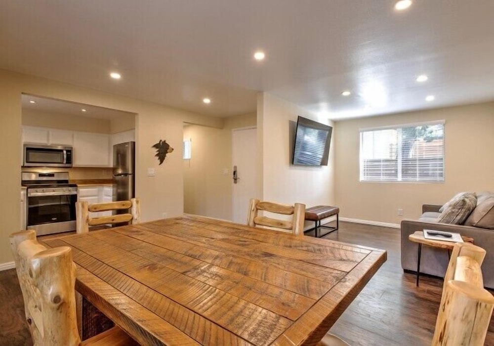 2 Bedroom Cottage - Sleeps 6