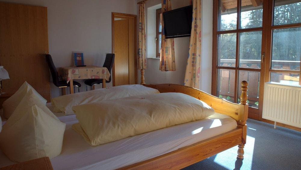 Double Room - Photo 4
