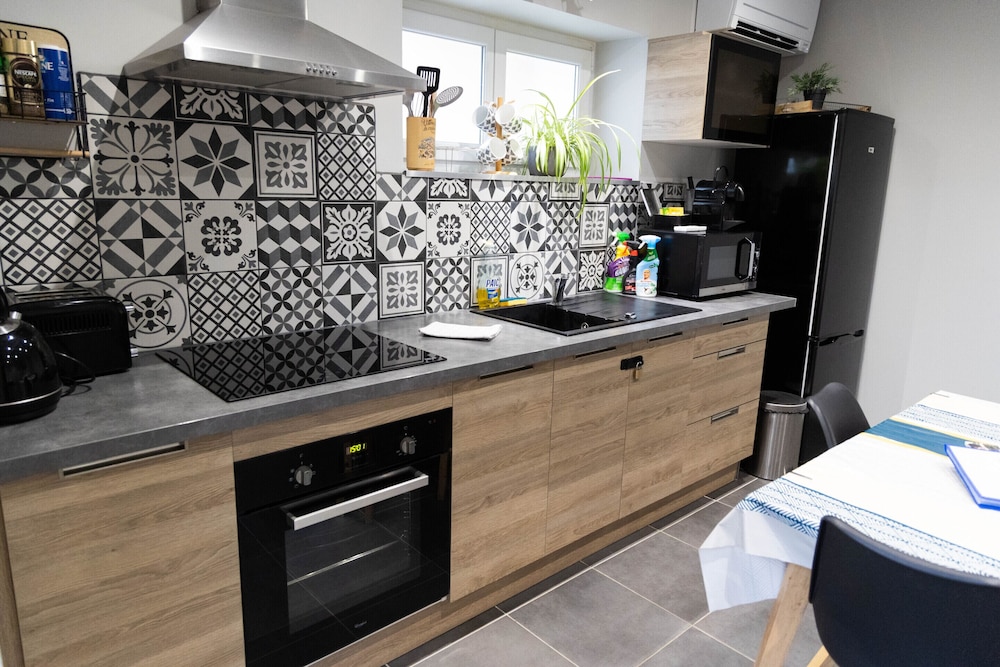 Basic Apartment, Private Bathroom (Un p'tit Coin de Paradis) - Photo 10