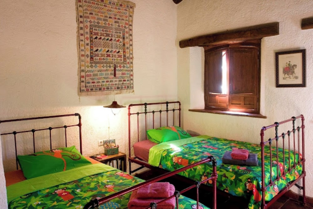 Romantic Cottage, 2 Bedrooms, Terrace, Hill View (Zoya)