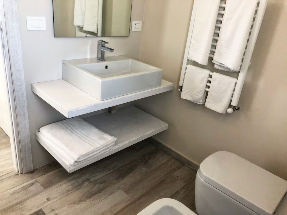 Standard Triple Room photo 2