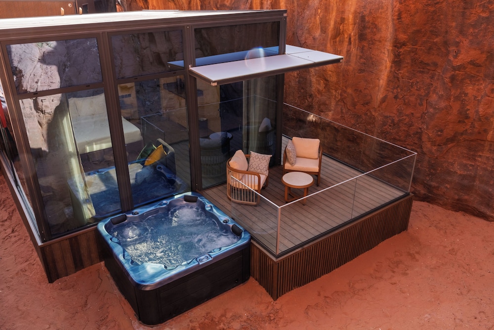 Star View Superior King Room with balcony and Hot Tub