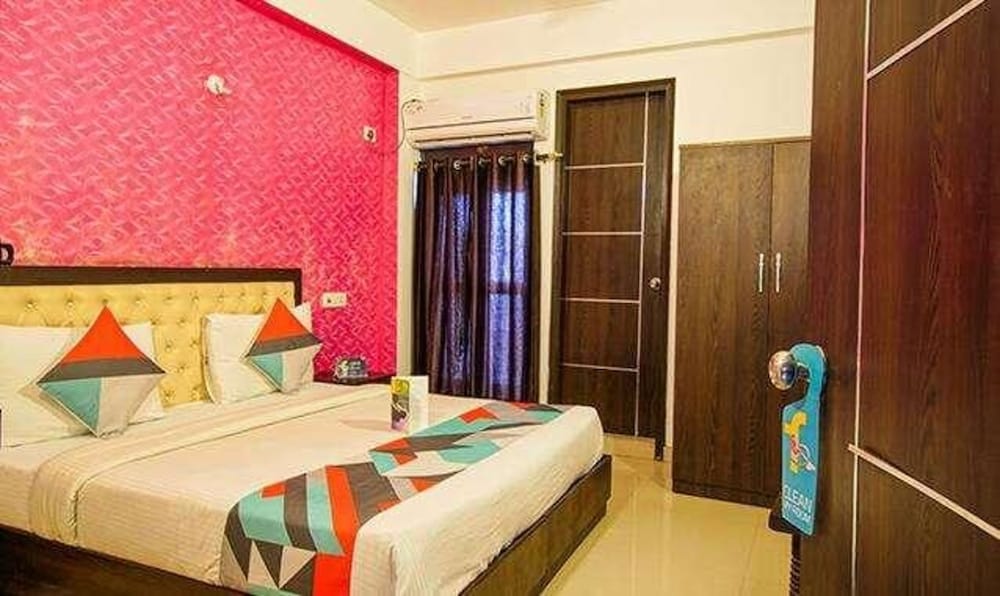 Deluxe Room - Photo 1