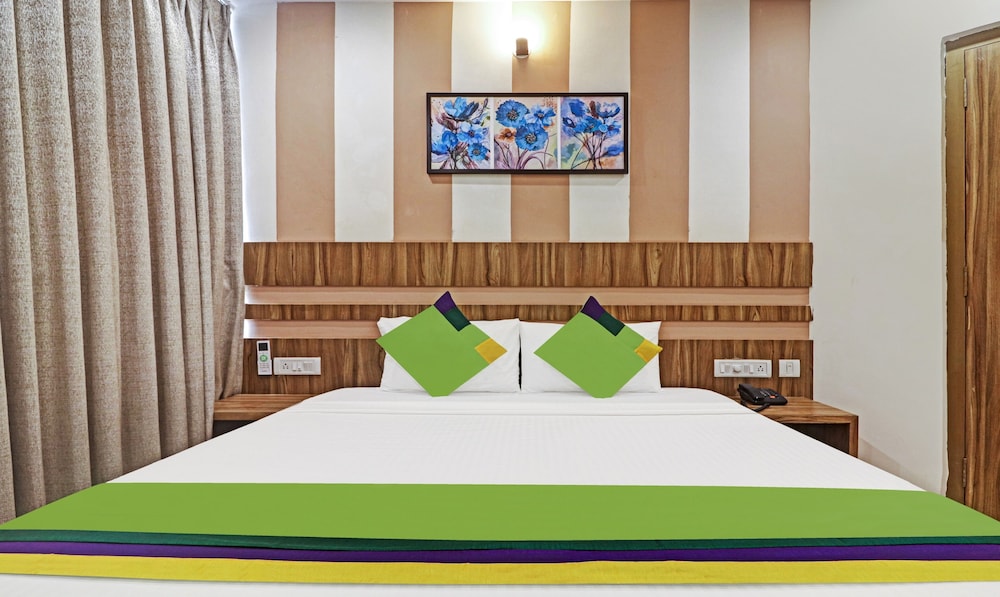 Deluxe Twin Room photo 3