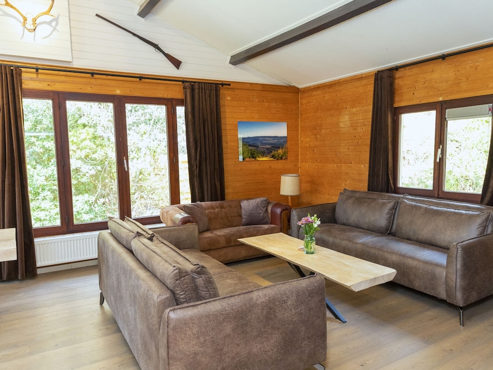 Chalet photo 1