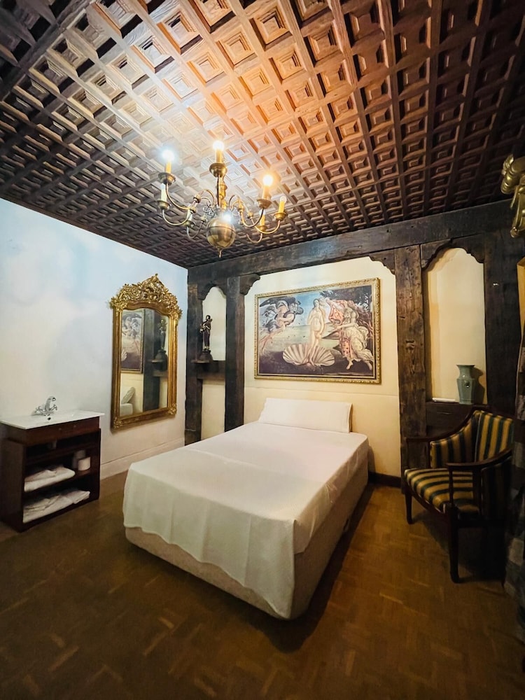Standard Double Room, Garden View
