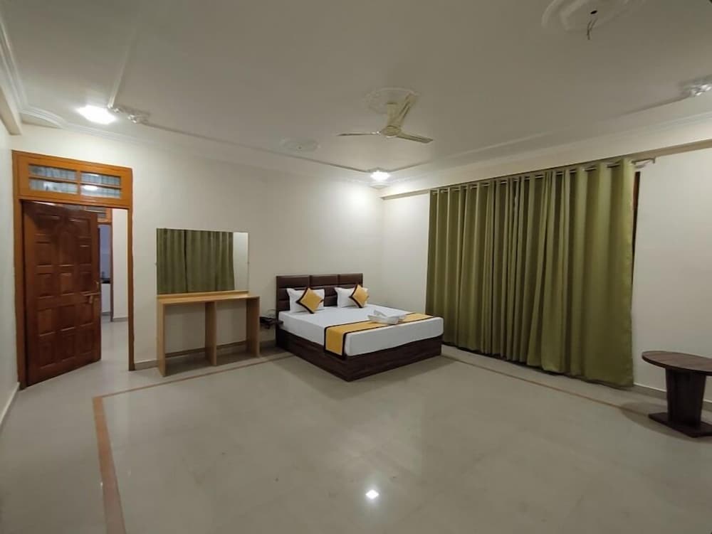 Comfort Studio Suite, City View