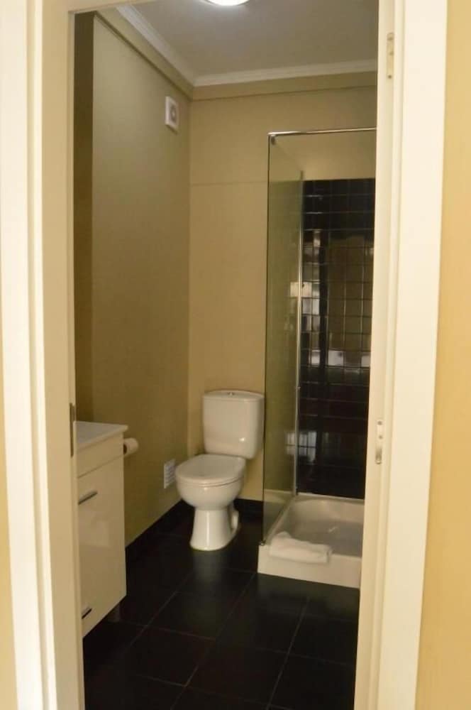 Family Suite, Private Bathroom (Triple) photo 2