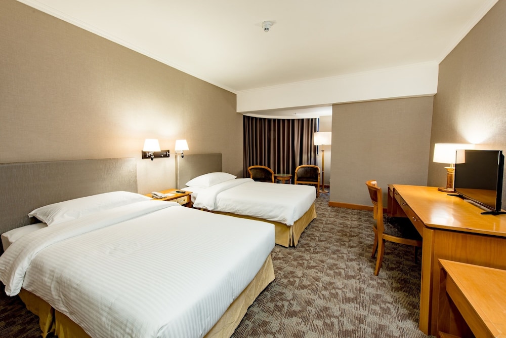 Deluxe Twin Room - Photo 1