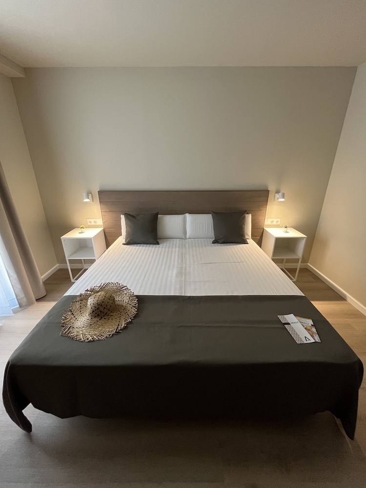 Economy Double Room - Photo 1