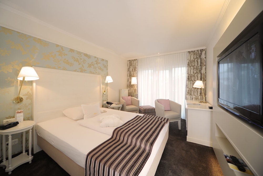 Business Double Room photo 3