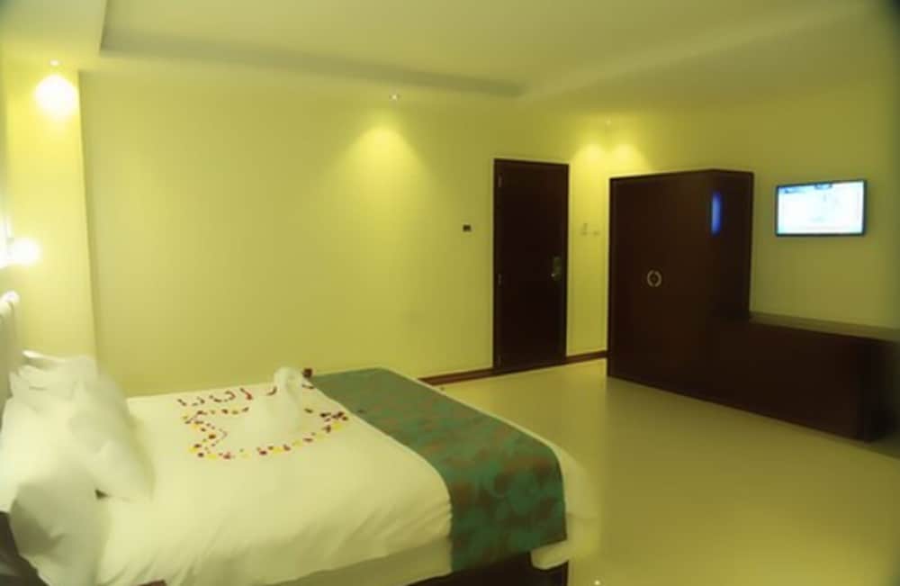 Deluxe Double Room photo 2