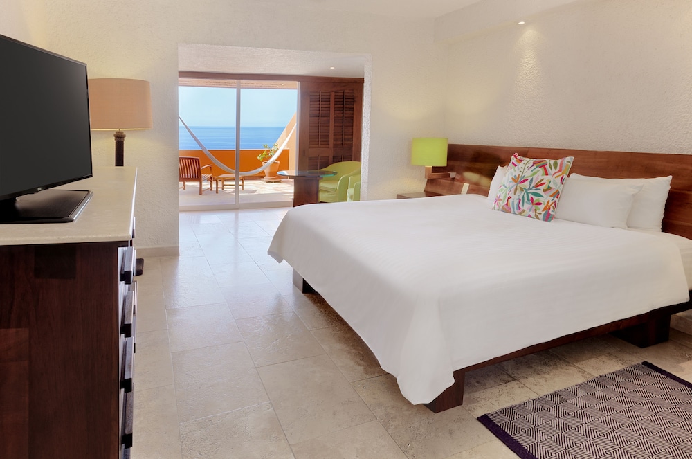 Brisas Beach Club One King Bed - Photo 1