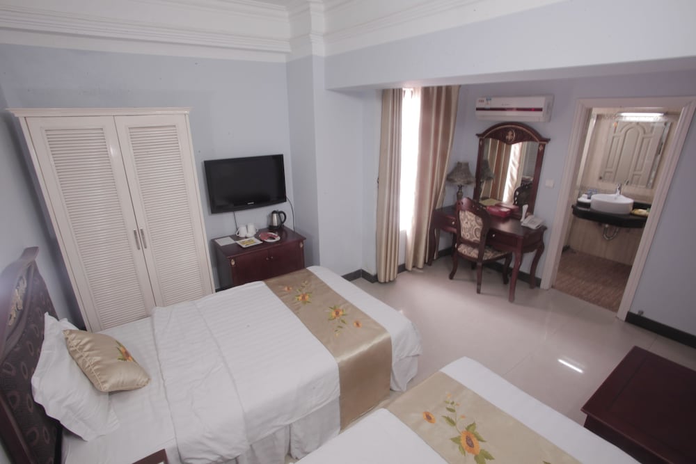 Premium Double or Twin Room, City View photo 2