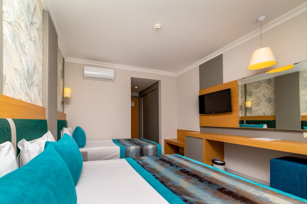 Standard Beach Single Room photo 3