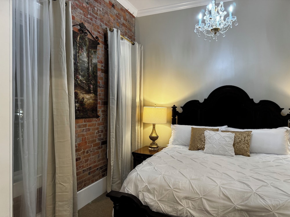 Honeymoon Suite, Non Smoking, Kitchenette photo 3