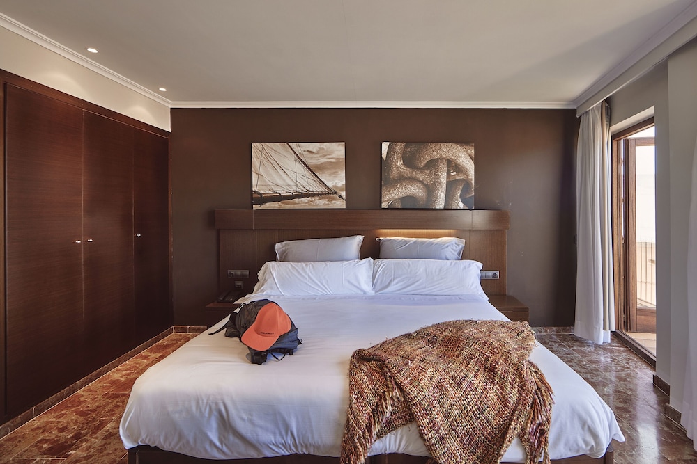 Deluxe Double Room, Sea View Spa Access Not included - Photo 3