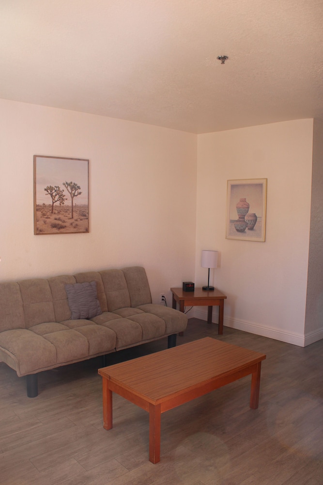 Suite, 1 King Bed, River View - Photo 1